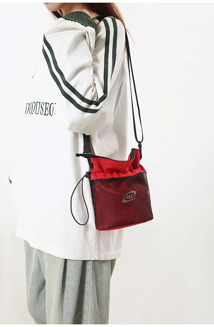 Men's Lightweight Crossbody Bag with Mesh Pocket 2025 — feature 20