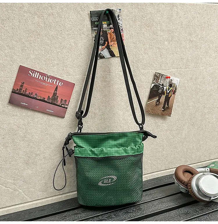 Men's Lightweight Crossbody Bag with Mesh Pocket 2025 — feature 39