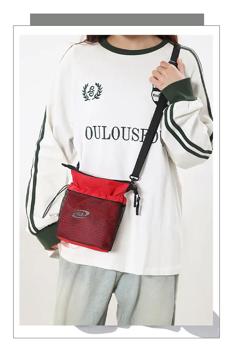 Men's Lightweight Crossbody Bag with Mesh Pocket 2025 — feature 5
