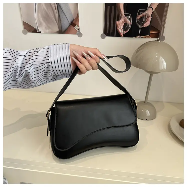 White Square Crossbody Bag for Women 2025 — feature 10