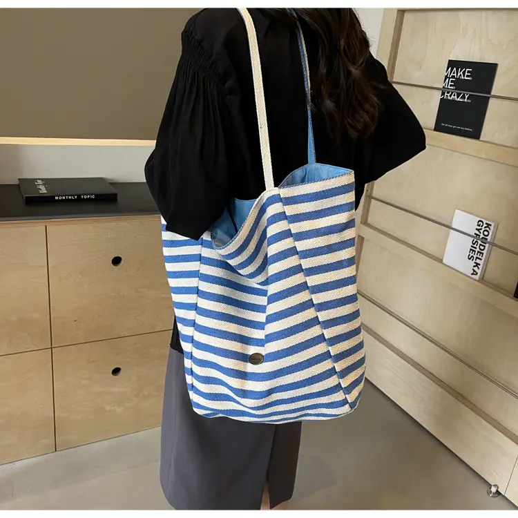 Cross-Border Striped Women's Shoulder Bag — feature 26