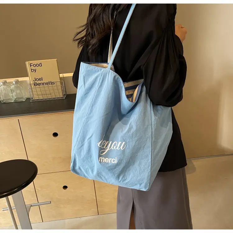 Cross-Border Striped Women's Shoulder Bag — feature 29