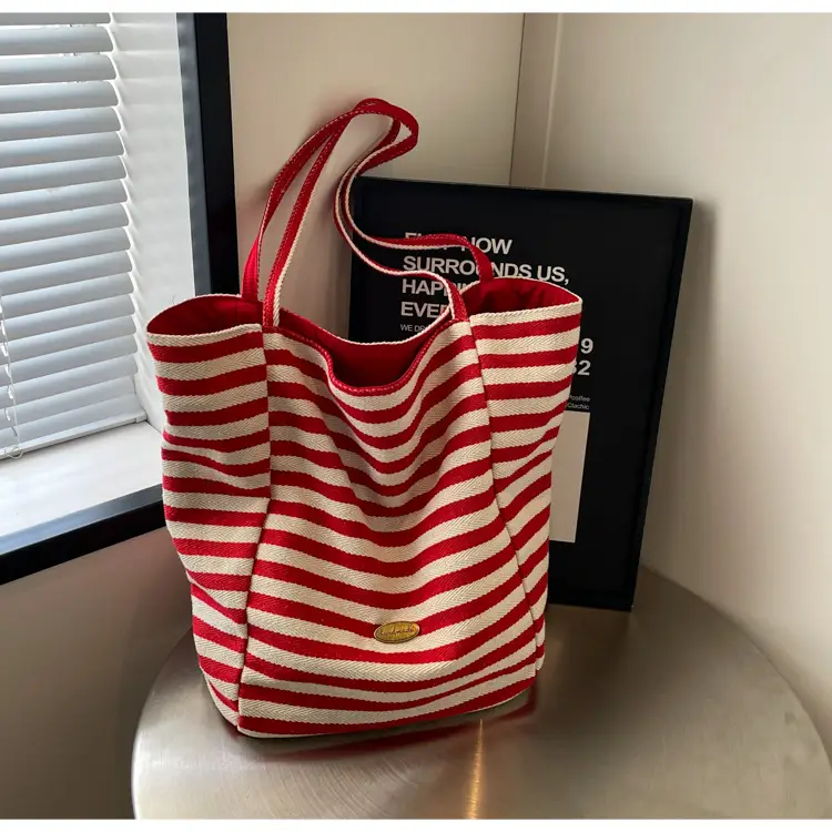 Cross-Border Striped Women's Shoulder Bag — feature 44