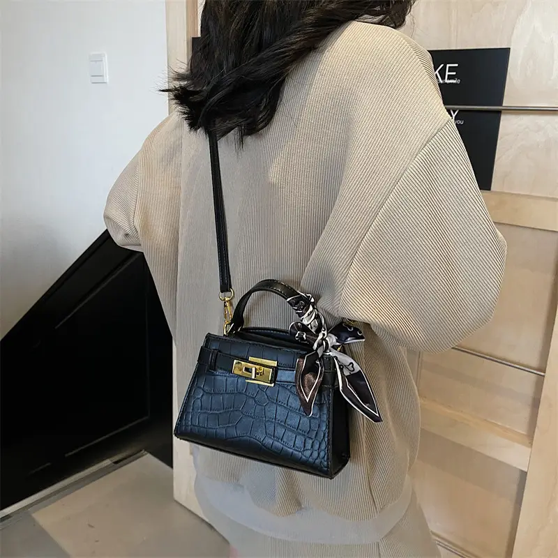Women Croc Leather Handbag with Bow 2025 - Image 5