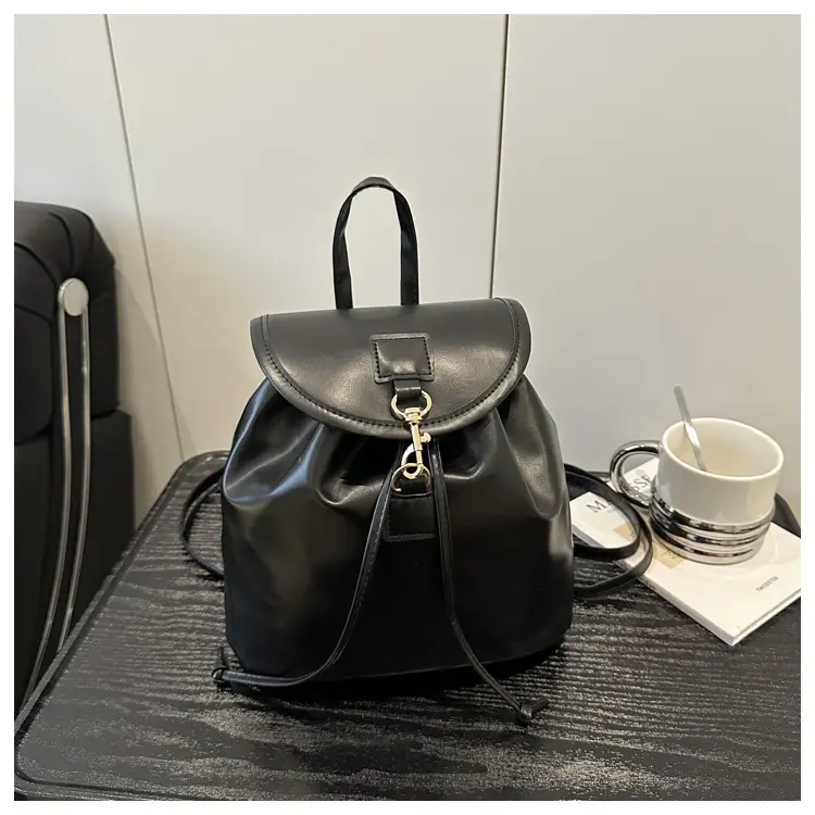 Women's Cream Large Capacity Shoulder Bag Spring Summer 2025 - Image 3