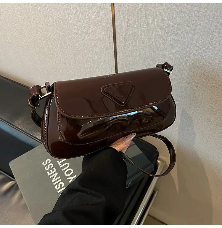 Women's White Leather Crossbody Bag 2025 Fashion Commuter — feature 29