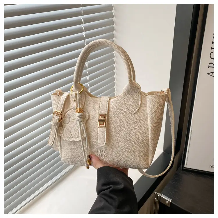 2025 Trendy Women's Handbags with Gold Plating — feature 18