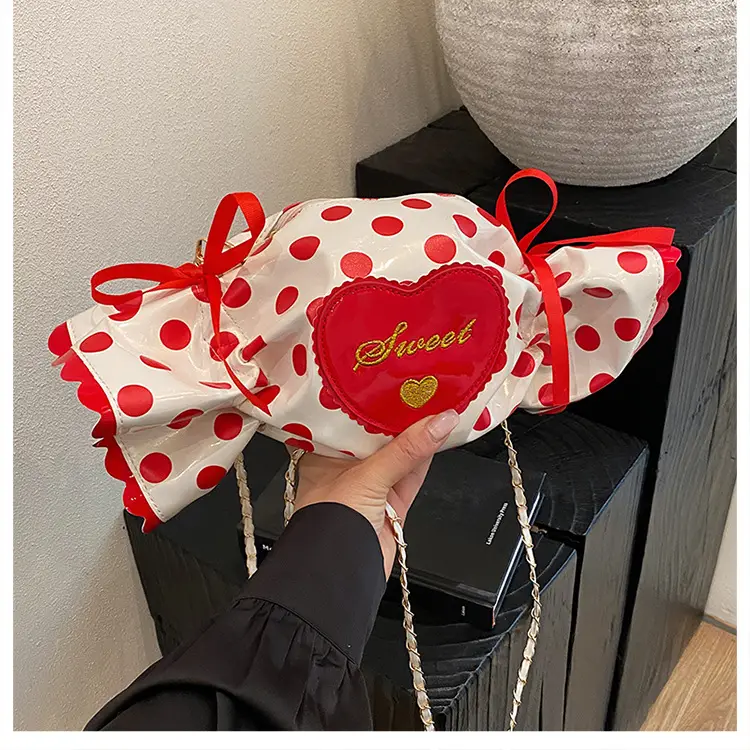 Women's Heart-Shaped Crossbody Candy Bag with Bow — feature 10