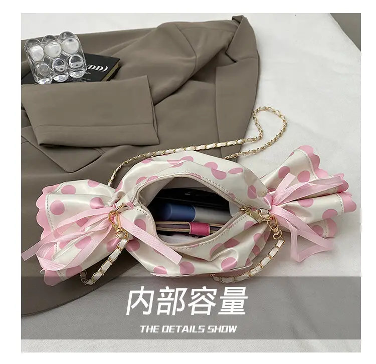 Women's Heart-Shaped Crossbody Candy Bag with Bow — feature 3
