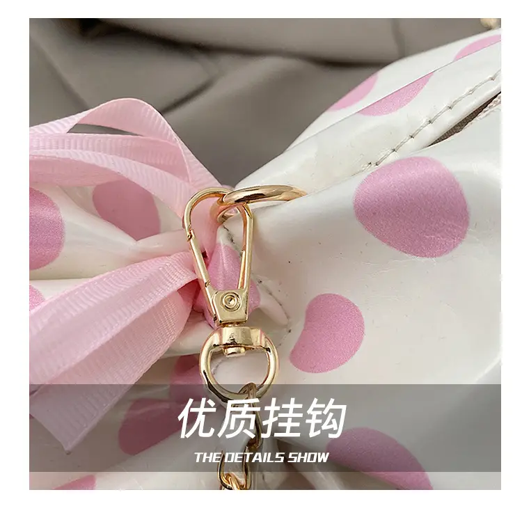 Women's Heart-Shaped Crossbody Candy Bag with Bow — feature 4