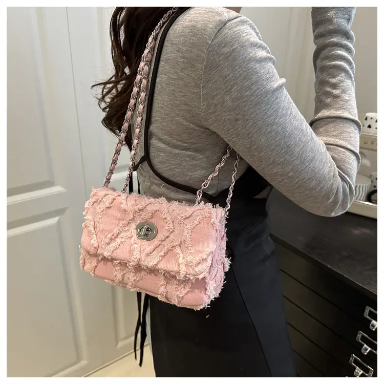 2025 Spring Shoulder Bag Denim Chain Flip Small Square — feature 9