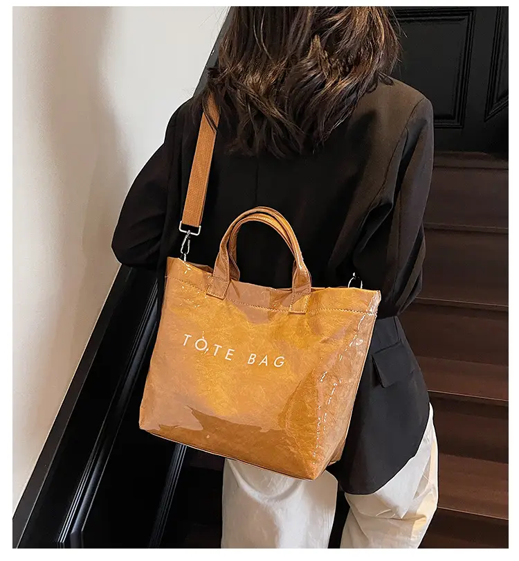Large Capacity Kraft Paper Jelly Bag Waterproof Tote Bag — feature 1