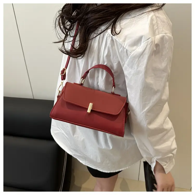 Women's Beige Leather Crossbody Bag 2025 Summer — feature 14