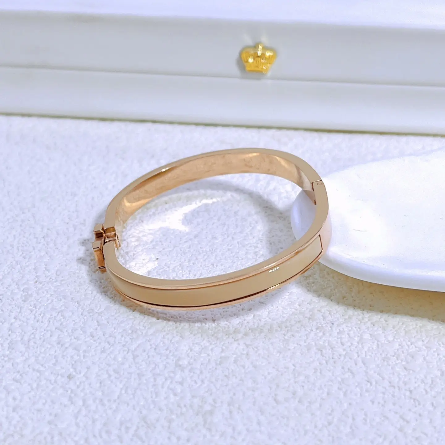 Light Pink Titanium Steel Nail Bracelet for Women - Image 15