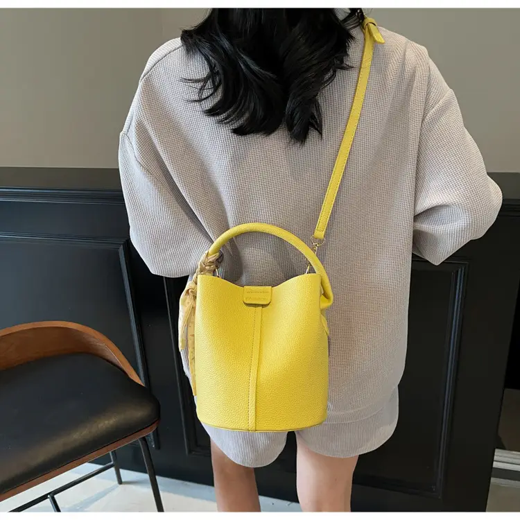 Women's Pink Leather Shoulder Bag with Crossbody Strap — feature 16