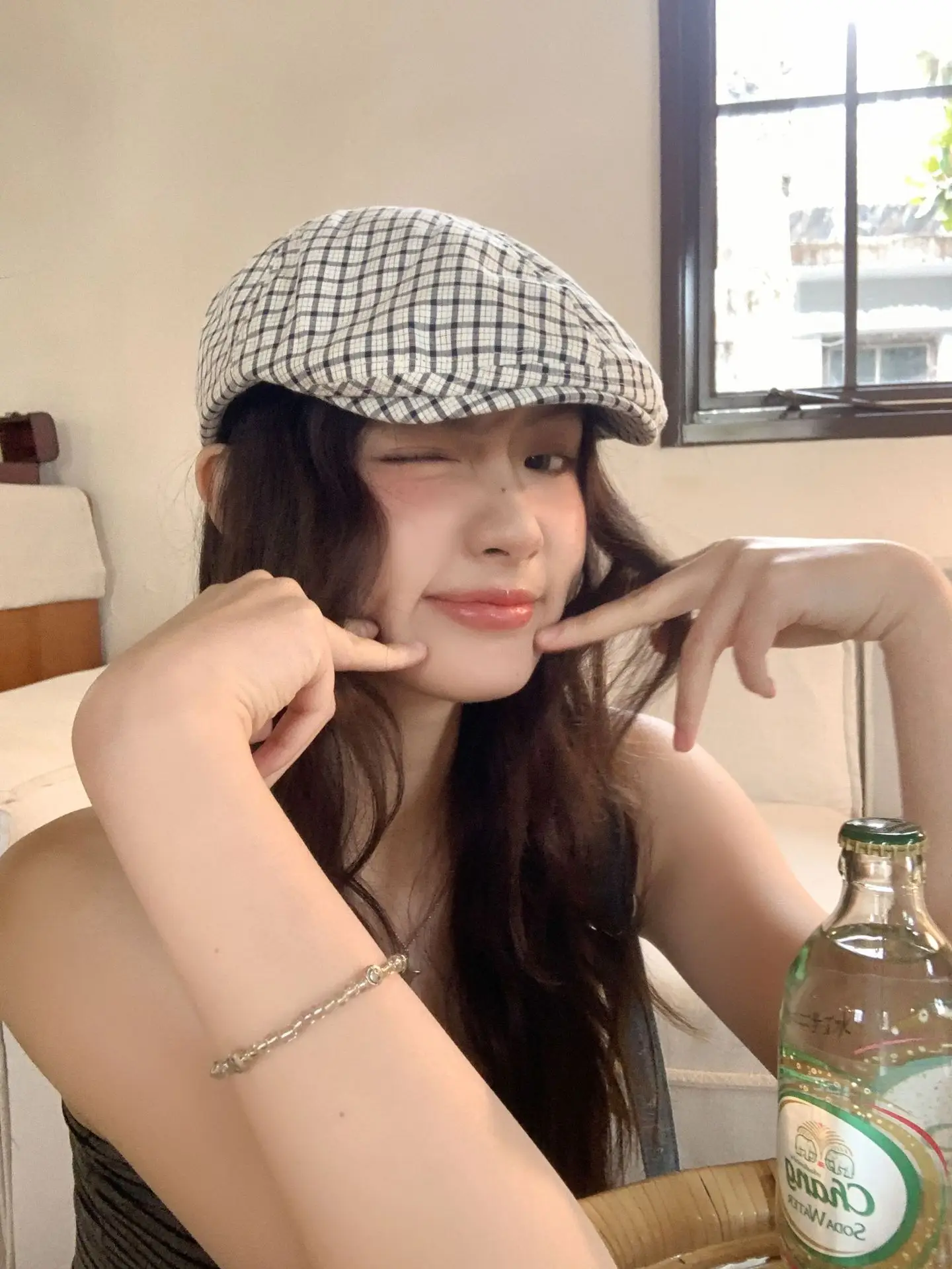 Korean Style Plaid Forward Hat for Girls — feature 10