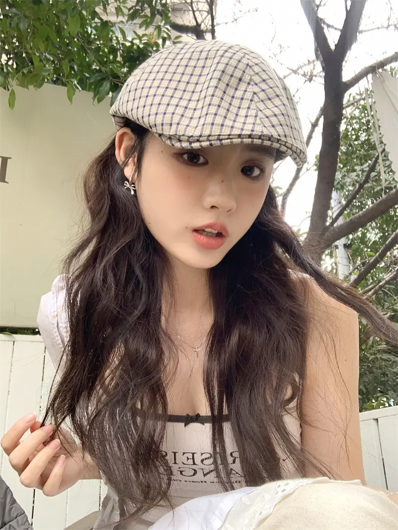 Korean Style Plaid Forward Hat for Girls — feature 4