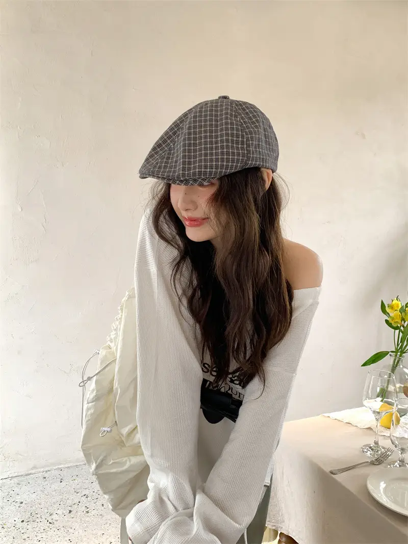 Korean Style Plaid Forward Hat for Girls — feature 6