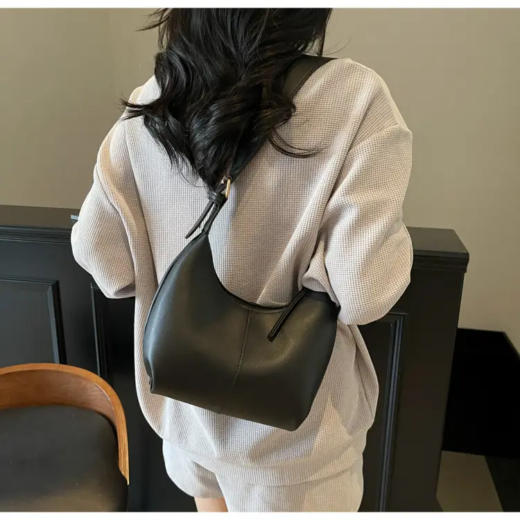Women's Pink PU Shoulder Bag 2025 Spring Summer — feature 15
