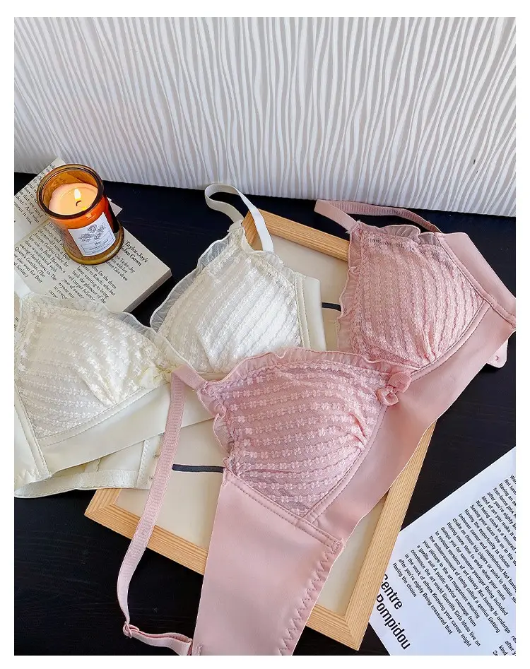 Wireless Strapless Push-Up Bra for Small Bust — feature 25