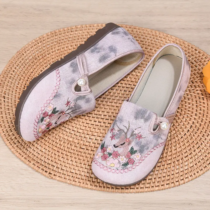 Spring 2025 New Embroidered Hanfu Shoes Old Beijing Cloth Shoes Women's Shoes Casual Ethnic Style Single-layer Shoes Breathable Mother Shoes — feature 6