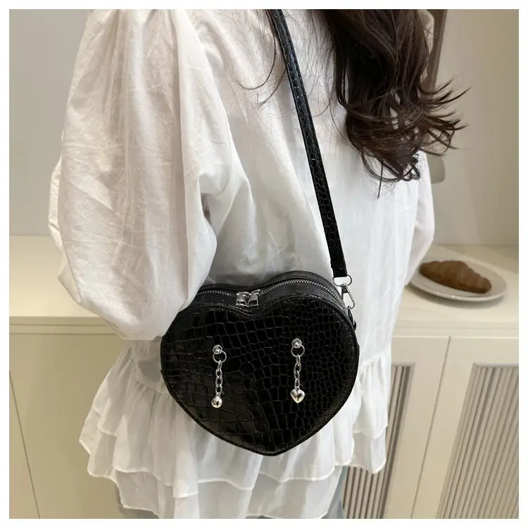 Heart Croc Leather Shoulder Bag Women's 2025 New Arrival — feature 25