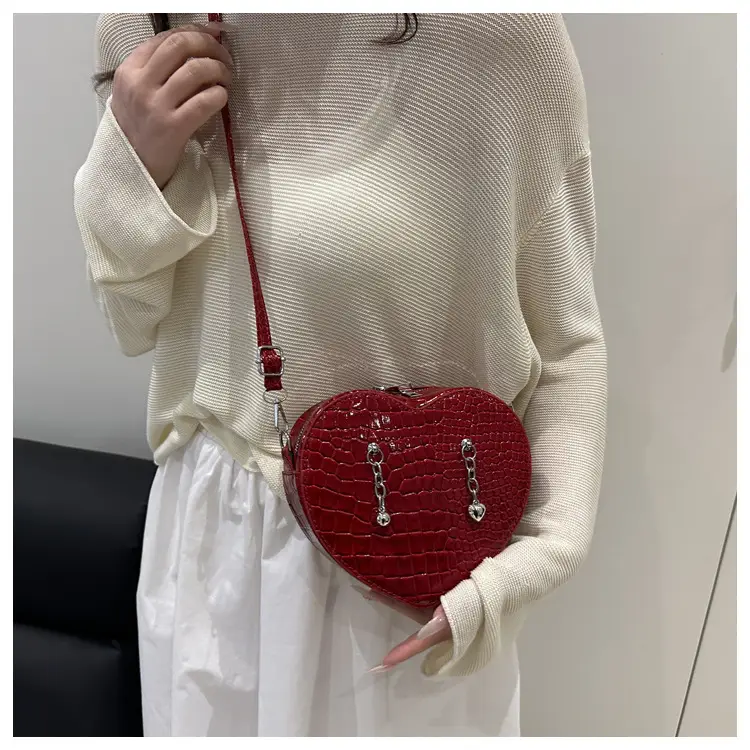Heart Croc Leather Shoulder Bag Women's 2025 New Arrival — feature 28