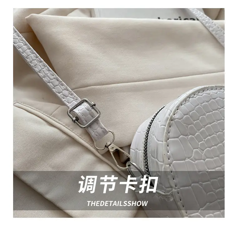 Heart Croc Leather Shoulder Bag Women's 2025 New Arrival — feature 5