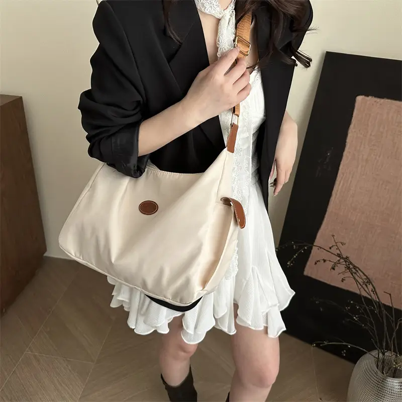 Women's Cream Oxford Tote Bag Single Shoulder Commuter Bag - Image 8