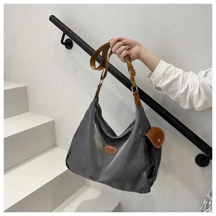 Women's Cream Oxford Tote Bag Single Shoulder Commuter Bag — feature 16