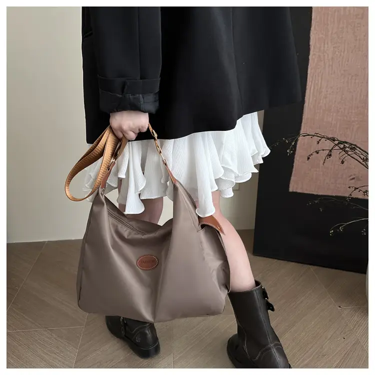 Women's Cream Oxford Tote Bag Single Shoulder Commuter Bag — feature 46