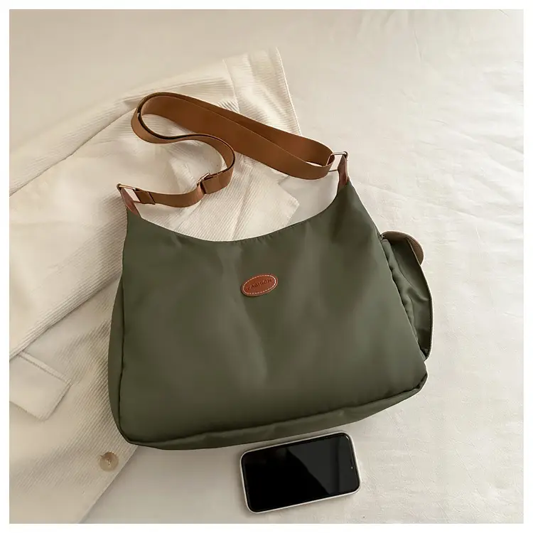 Women's Cream Oxford Tote Bag Single Shoulder Commuter Bag — feature 5