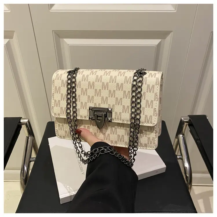 Retro Textured Square Bag for Women 2025 Spring — feature 21