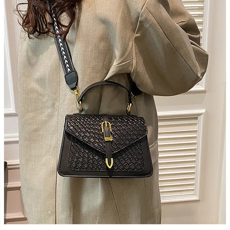 Black Embossed Woven Shoulder Bag for Women 2025 — feature 18
