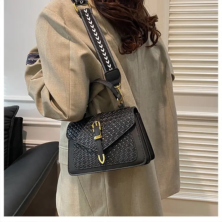 Black Embossed Woven Shoulder Bag for Women 2025 — feature 19