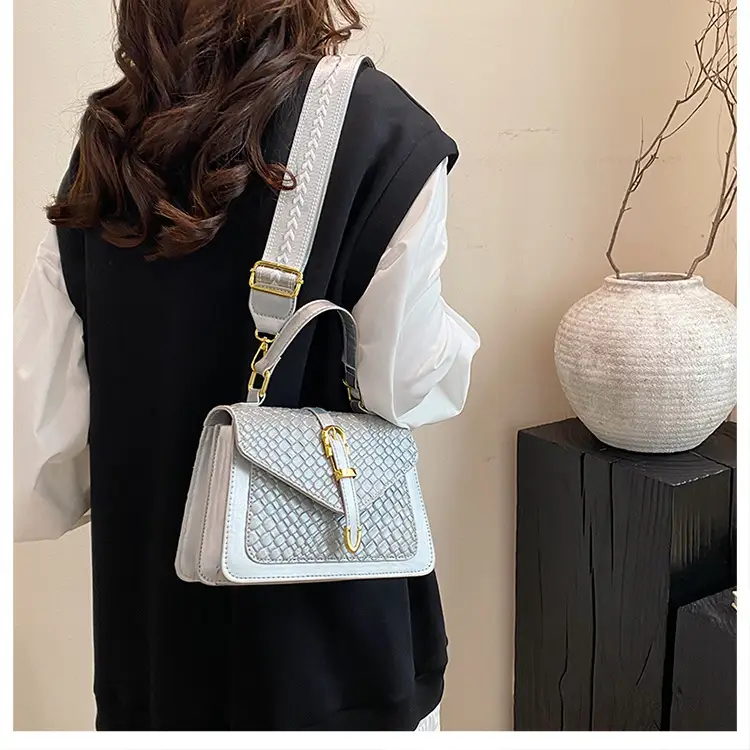 Black Embossed Woven Shoulder Bag for Women 2025 — feature 34