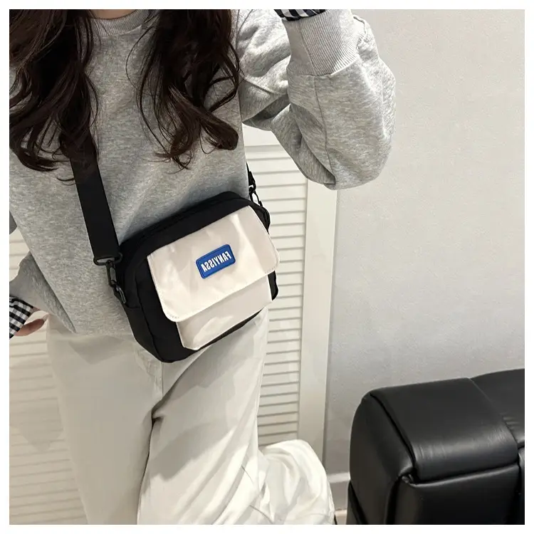 Minimalist Crossbody Bag for Students & Casual Use — feature 27