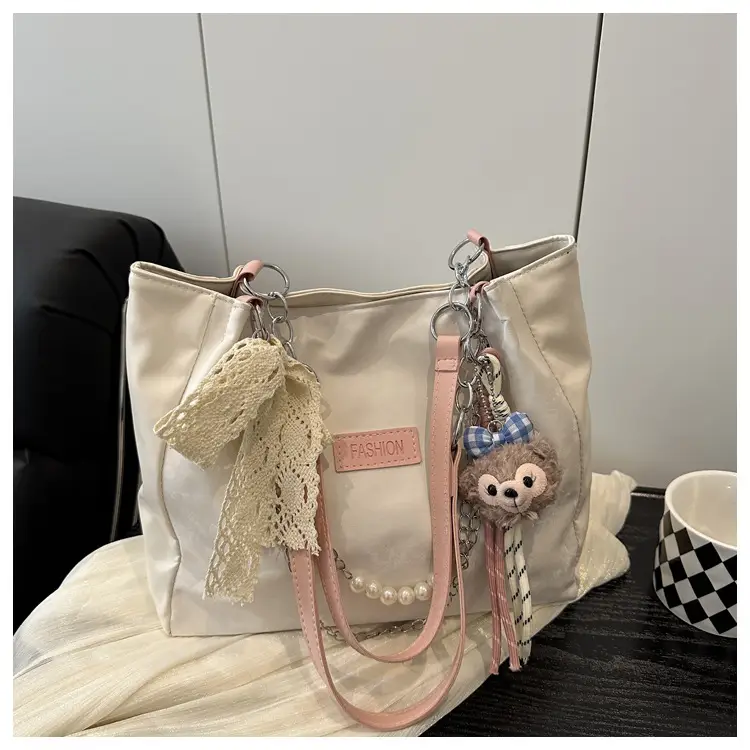 Women's Chain Strap Shoulder Bag with Pearl Lace — feature 17