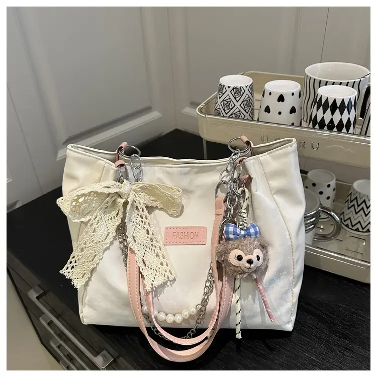 Women's Chain Strap Shoulder Bag with Pearl Lace — feature 22