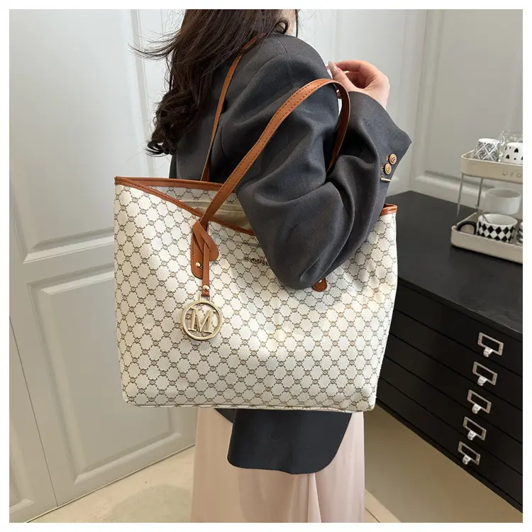 Women's Large Capacity Tote Bag Summer 2025 — feature 18