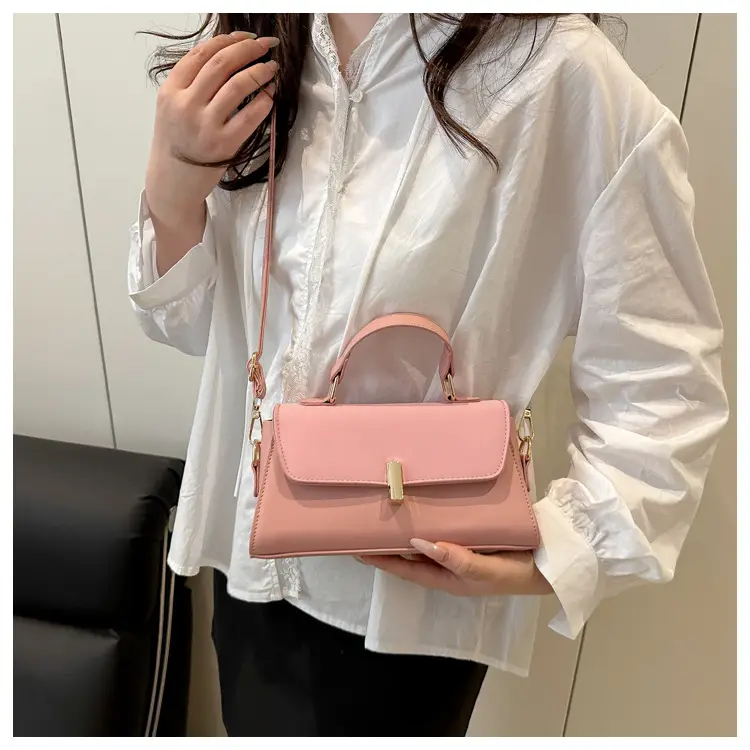 Retro Women's Shoulder Bags 2025 Spring New Fashion — feature 12