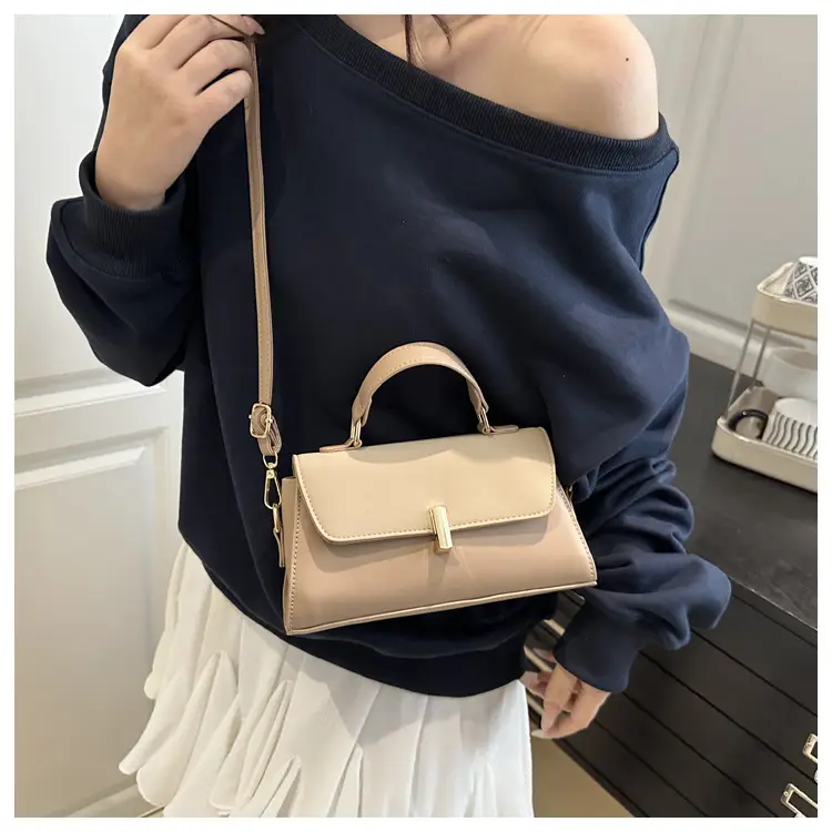 Retro Women's Shoulder Bags 2025 Spring New Fashion — feature 8