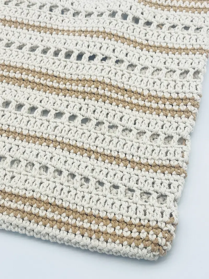 Hollow Handmade Crochet Cotton Tote Bag Small — feature 7