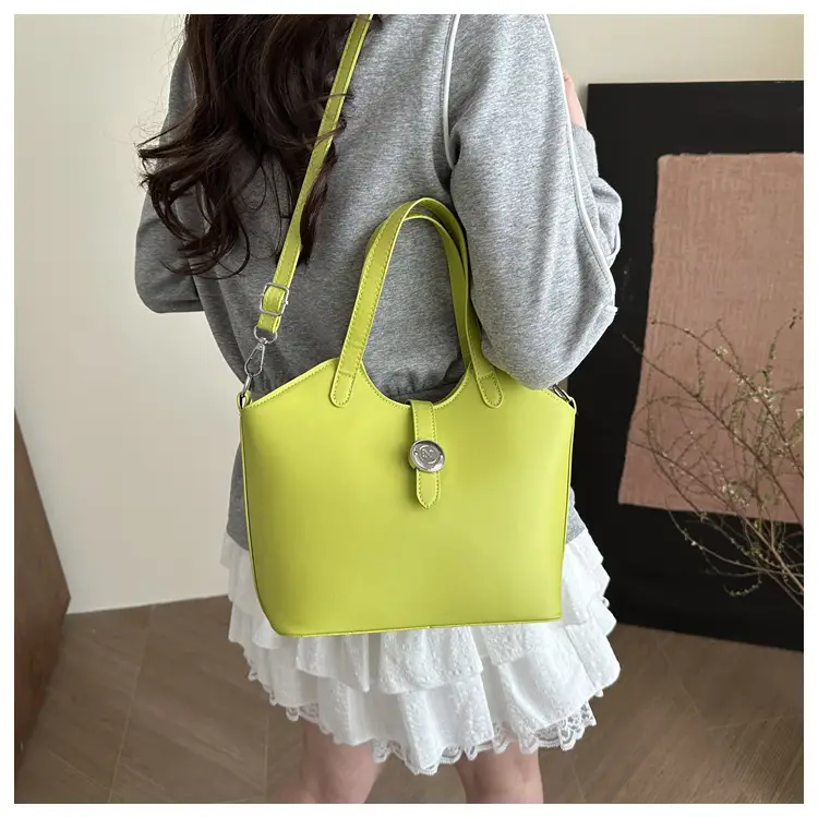 Pink Vintage Niche Hand Bag for Women 2025 — feature 19