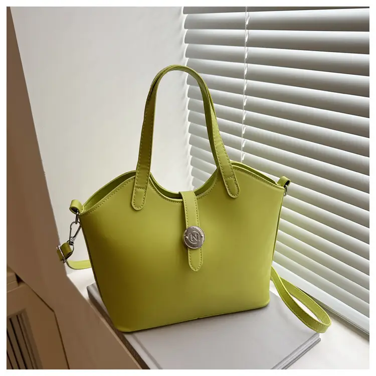 Pink Vintage Niche Hand Bag for Women 2025 — feature 32