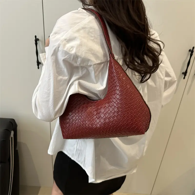 2025 Woven Shoulder Bag Niche Design Large Capacity - Image 7