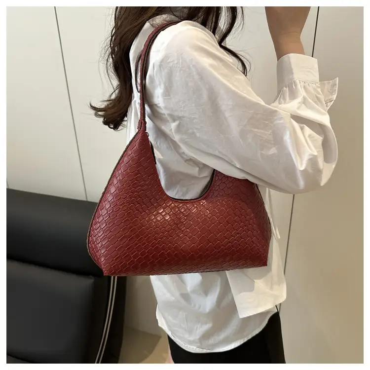 2025 Woven Shoulder Bag Niche Design Large Capacity — feature 25