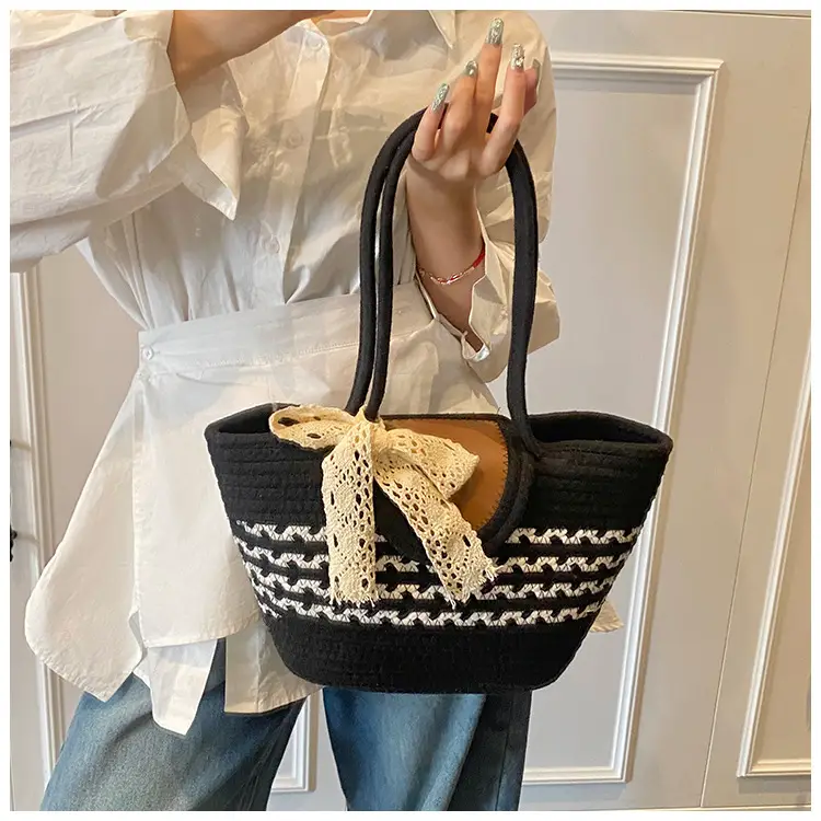 Women's Straw Woven Shoulder Bag with Tassel & Pearl — feature 8