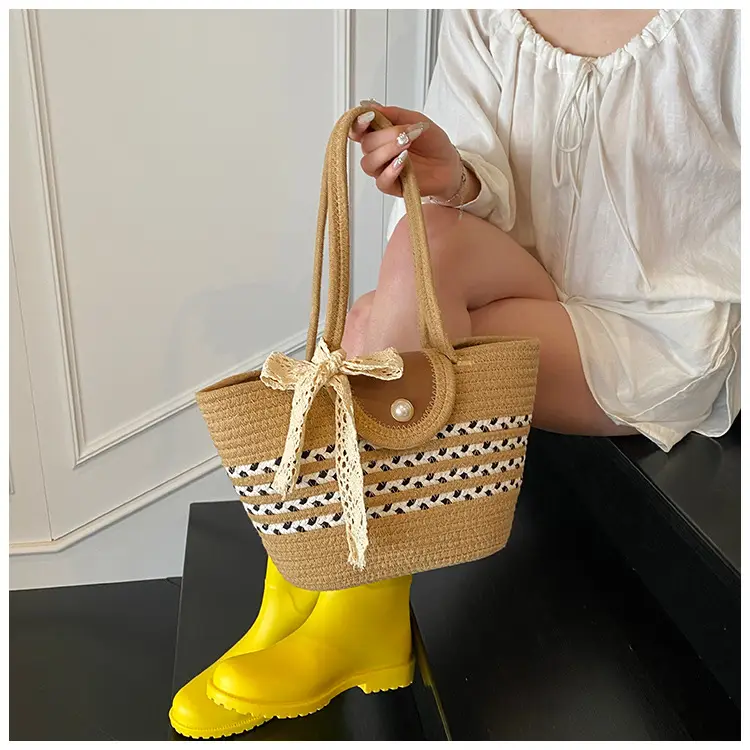 Women's Straw Woven Shoulder Bag with Tassel & Pearl — feature 9