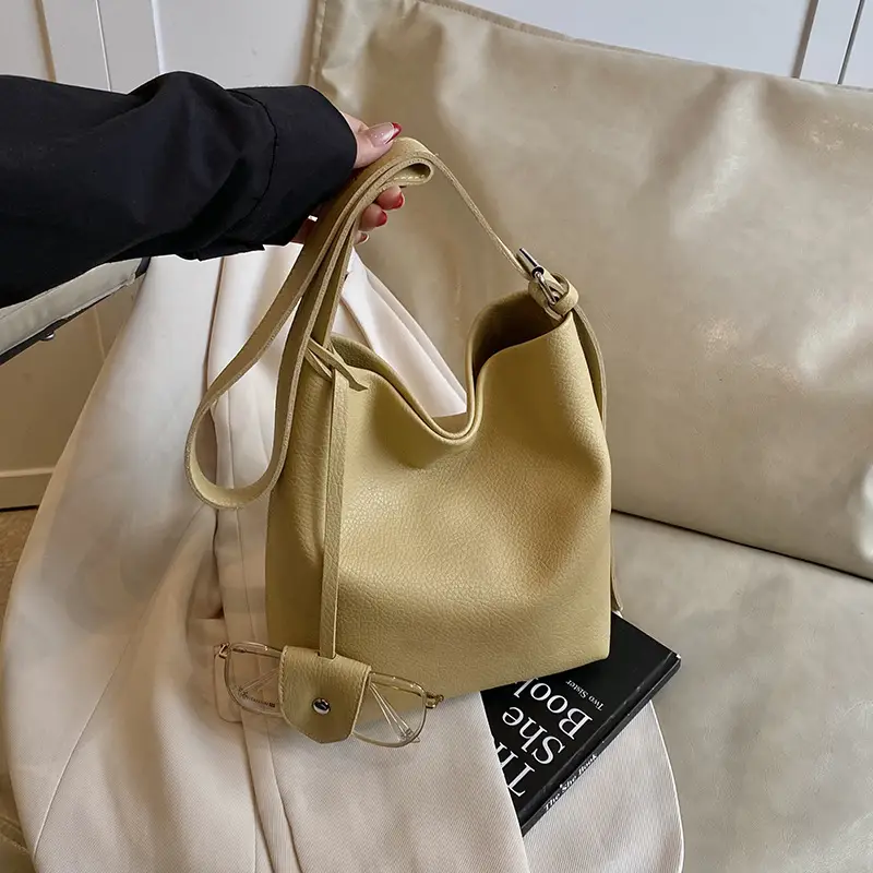 Women's Large Capacity Beige Shoulder Bag 2025